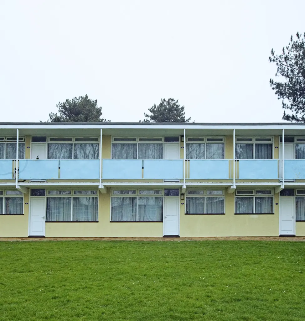 Bloc Weekend 2008 — documentary, event and music photograph in Hemsby-on-Sea, Norfolk, UK, frame 33 of 151.